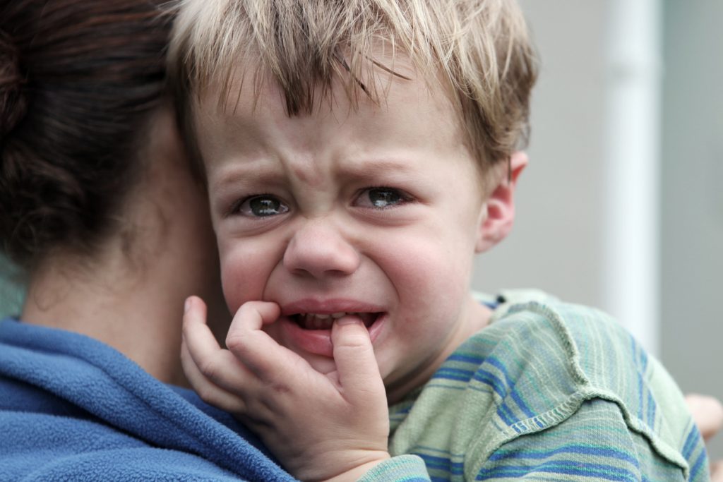 Primo pega a mi hijo